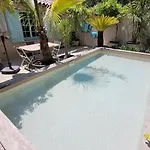 Apartman Larimar Etablissement- 200 M De La