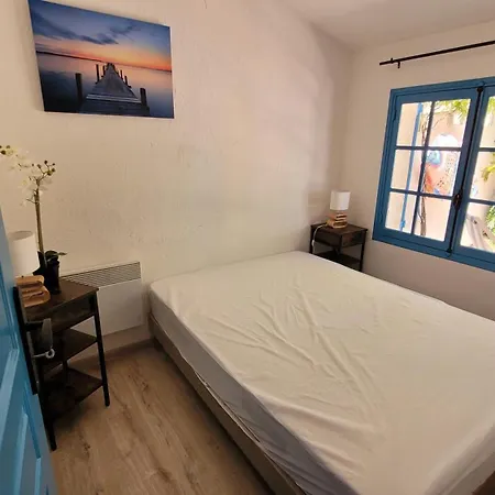 Appartement Larimar Etablissement- 200 M De La