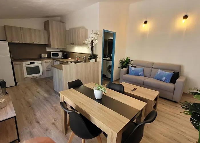 Larimar Etablissement- 200 M De La Appartement *